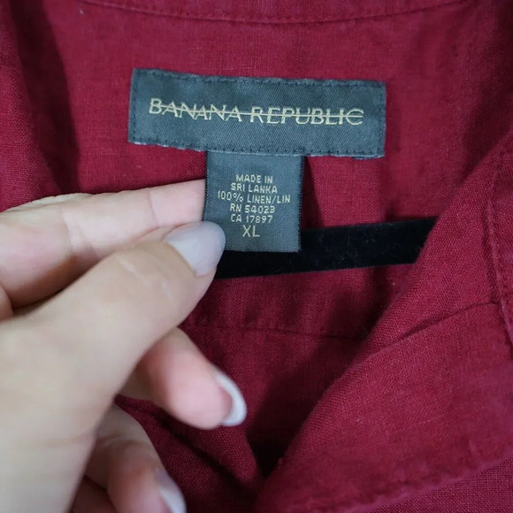 Banana Republic Button Down Red 100% Linen Resort Shirt Size XL‎ - Picture 2 of 5